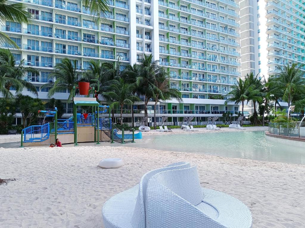 AZURE URBAN RESORT PARAÑAQUE