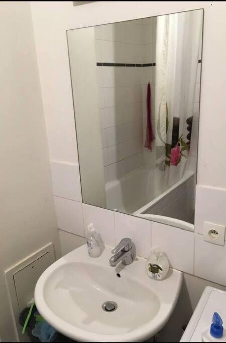 Chambre privée Au Paris Nord photo 4