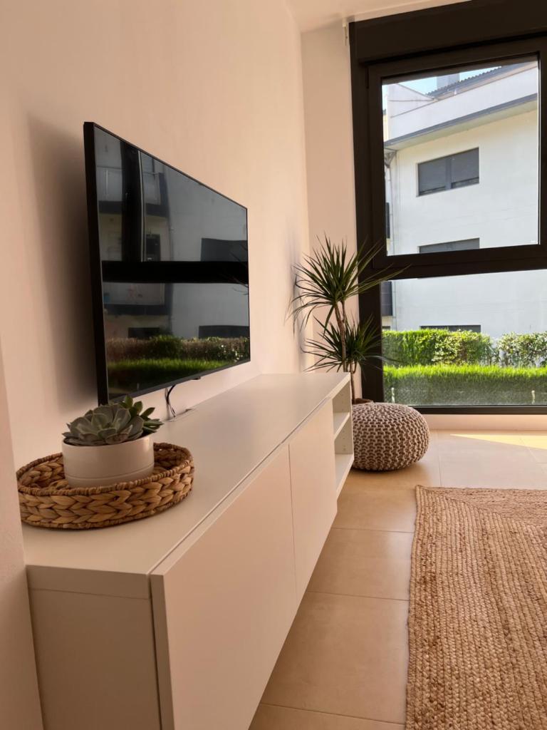 Acogedor apartamento con piscina y parking en Ramales photo 1