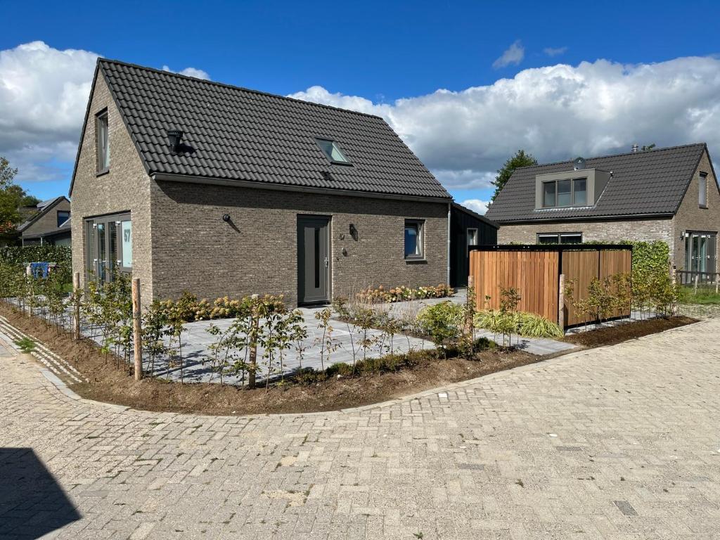 Bungalow 57 op Recreatiepark De Wielen