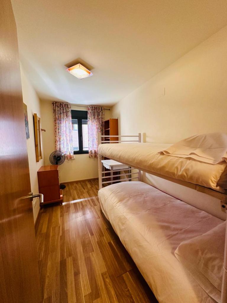 BONITO APARTAMENTO EN AINSA photo 1
