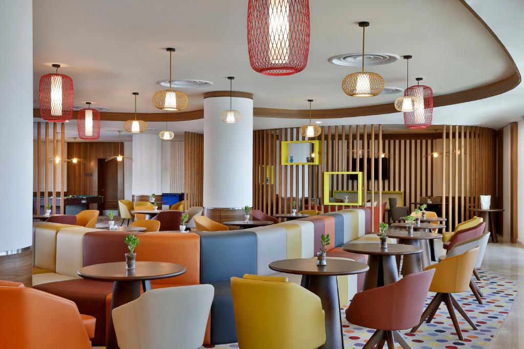 Hampton By Hilton Sharma