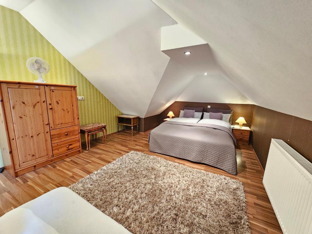 Exclusive Dachgeschosswohnung in Haren/Emmeln photo 1