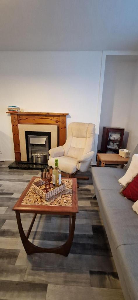A Perfect 1BD Getaway in Aberdare, South Wales photo 4