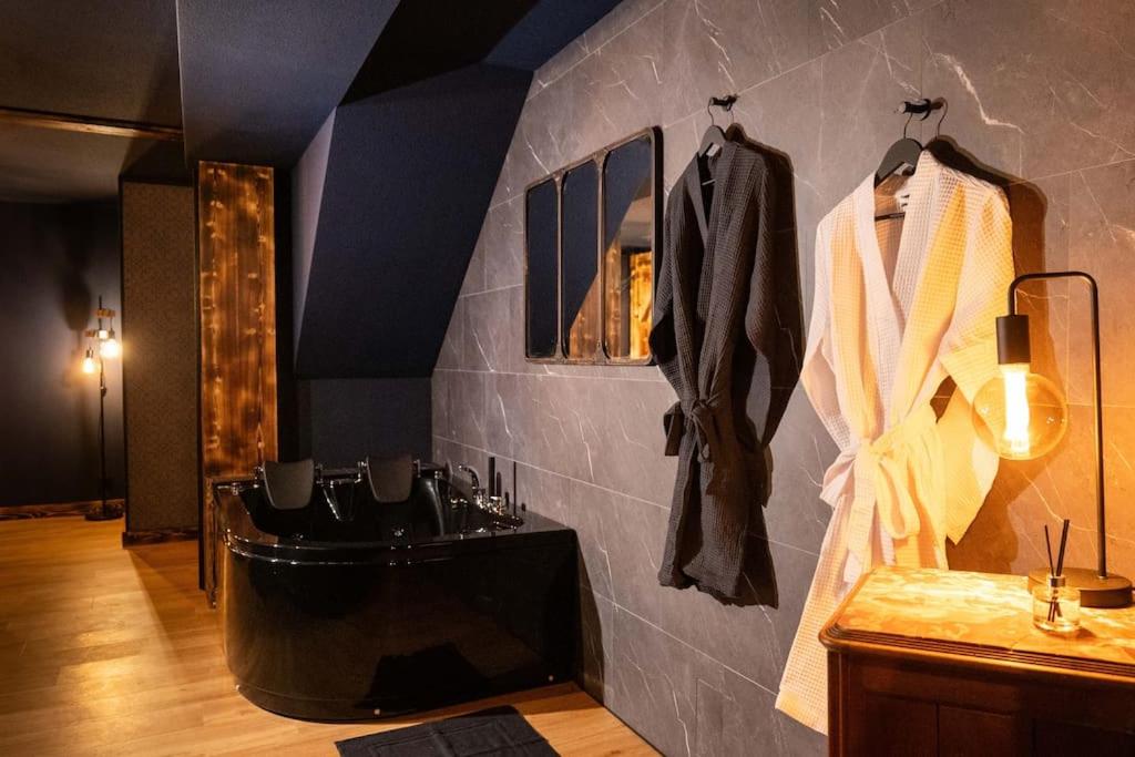 Love Room L'EgliX