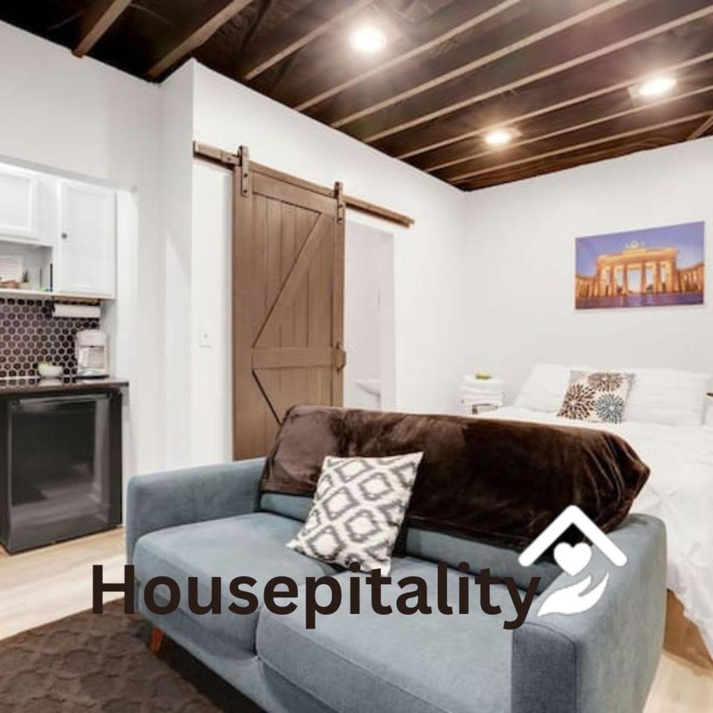 Housepitality - The Brandenburg Suite - Efficiency image