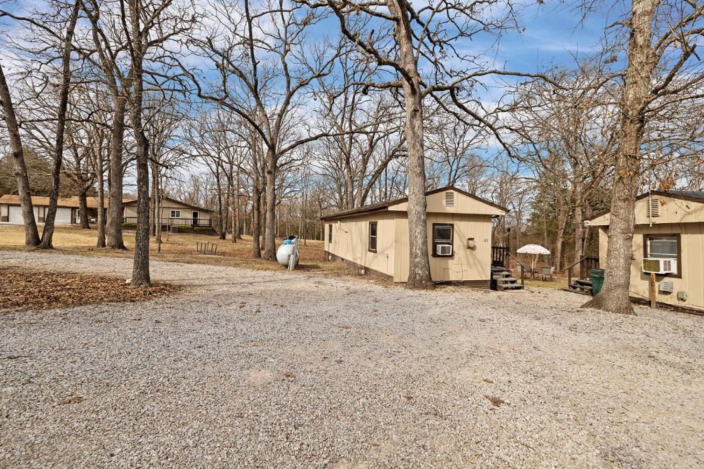 Quaint Cabin, short drive to Silver Dollar City photo 1