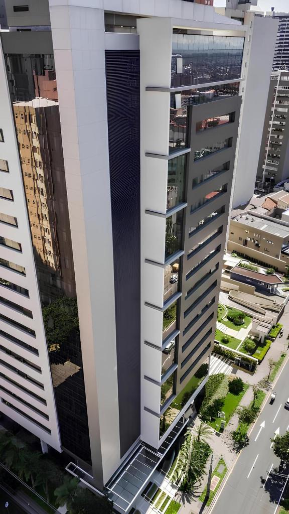 Studio Helbor Stay Batel - Aconchegante com Localização Premium photo 3