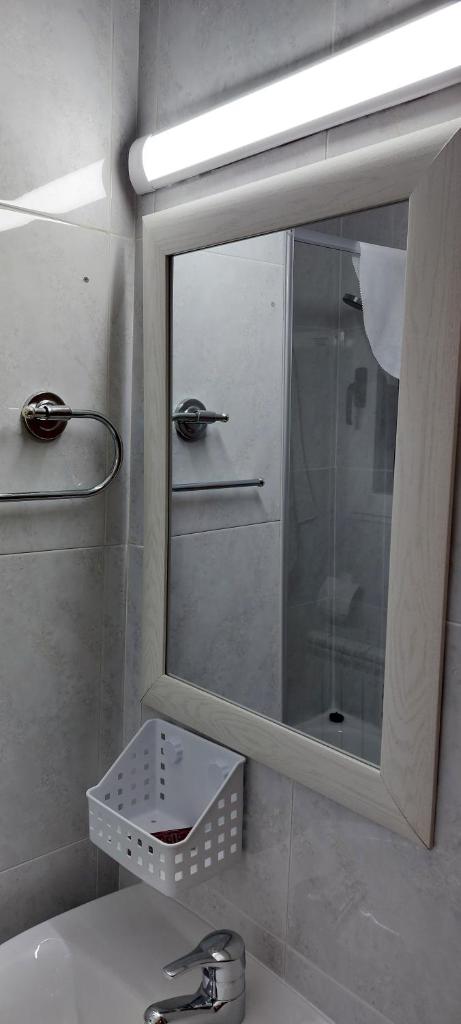 Hostal Rosales photo 1