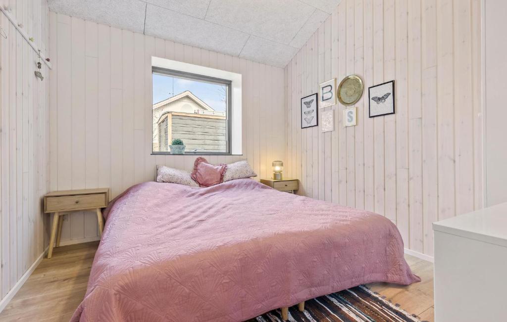 4 Bedroom Gorgeous Home In Glesborg photo 3