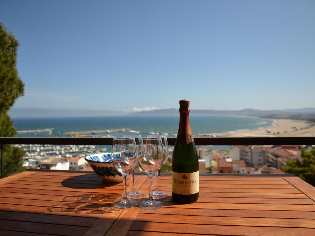Apartamento L'Estartit, 3 dormitorios, 6 personas - ES-323-76 photo 3