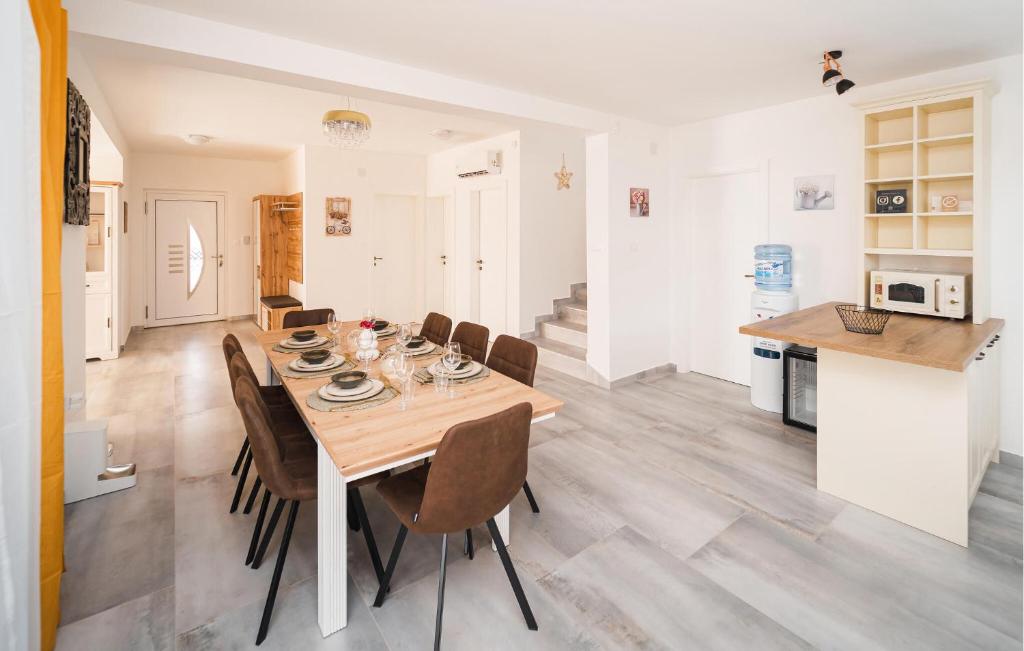 Awesome Home In Krnica With Wi-fi photo 3