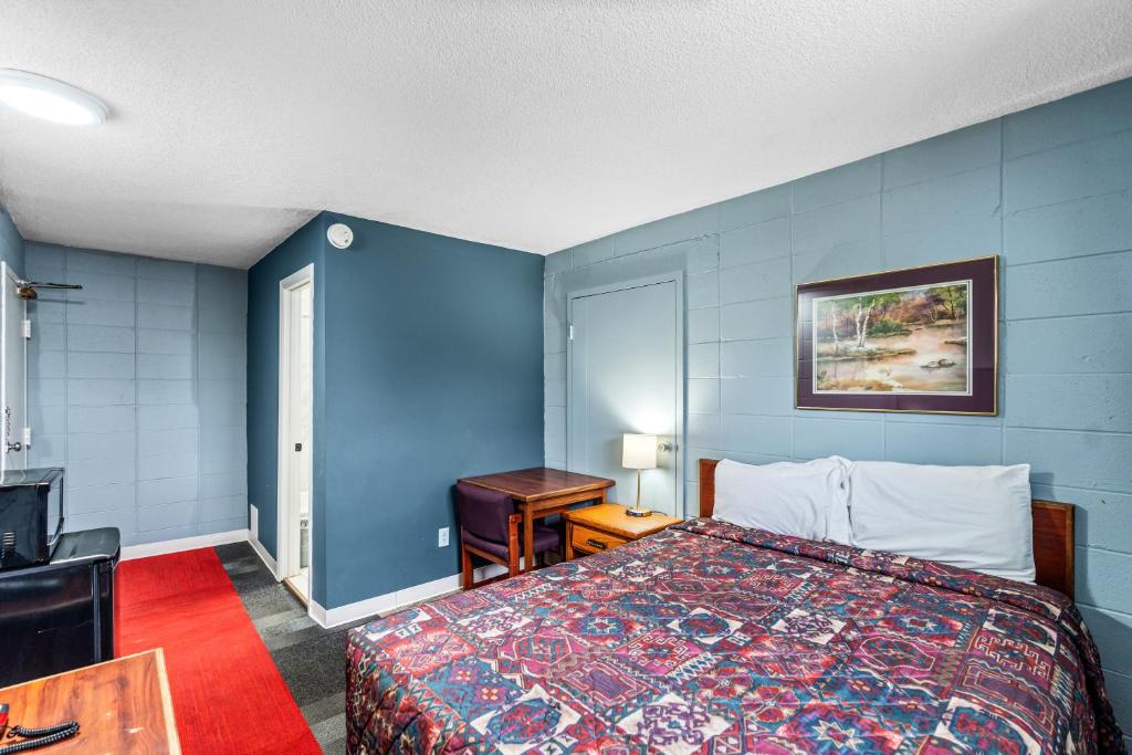 Broadway Inn photo 3