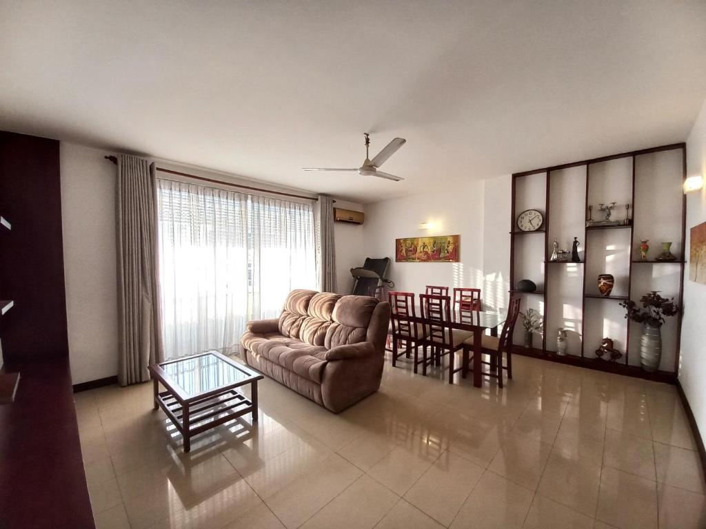 WC Serviced Apartment Nugegoda photo 1