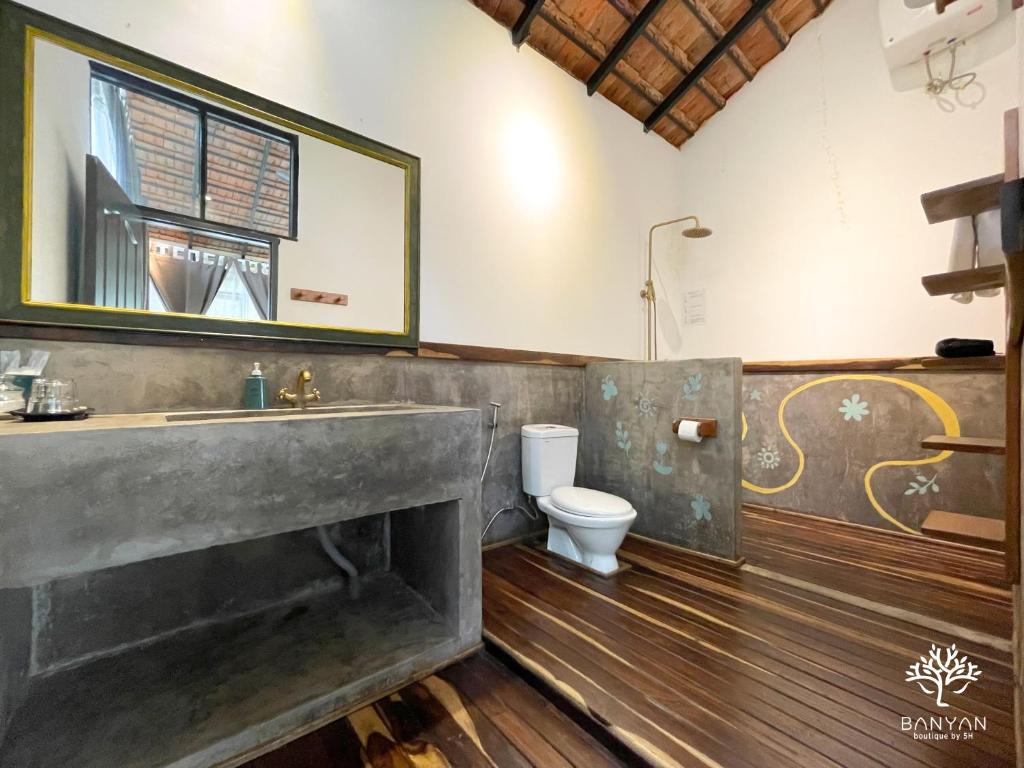 Banyan Boutique by 5H photo 3