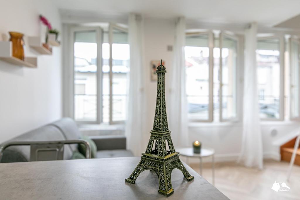 MBA Splendide Appart - Le Raincy RER Banlieue Paris