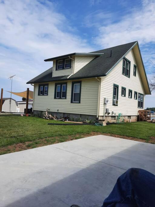 Ethyl's Place photo 1