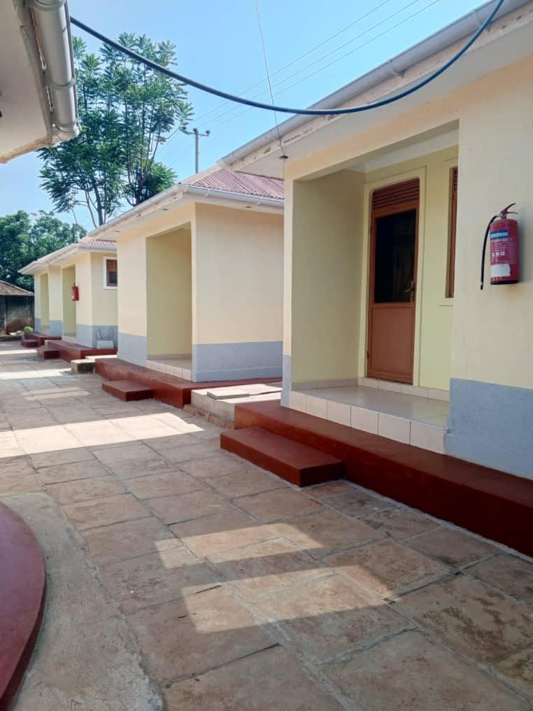 Agabet Hotel - Mbale photo 1