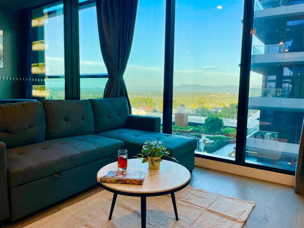 Skygarden On The Glen - Free Swimming Pool & Parking