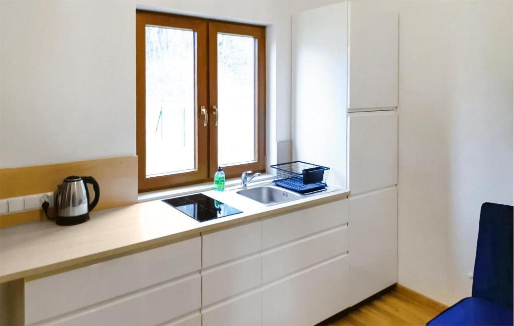 2 Bedroom Gorgeous Home In Choczewo photo 3