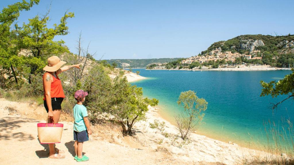 Camping Rives du Lac de Sainte Croix photo 3