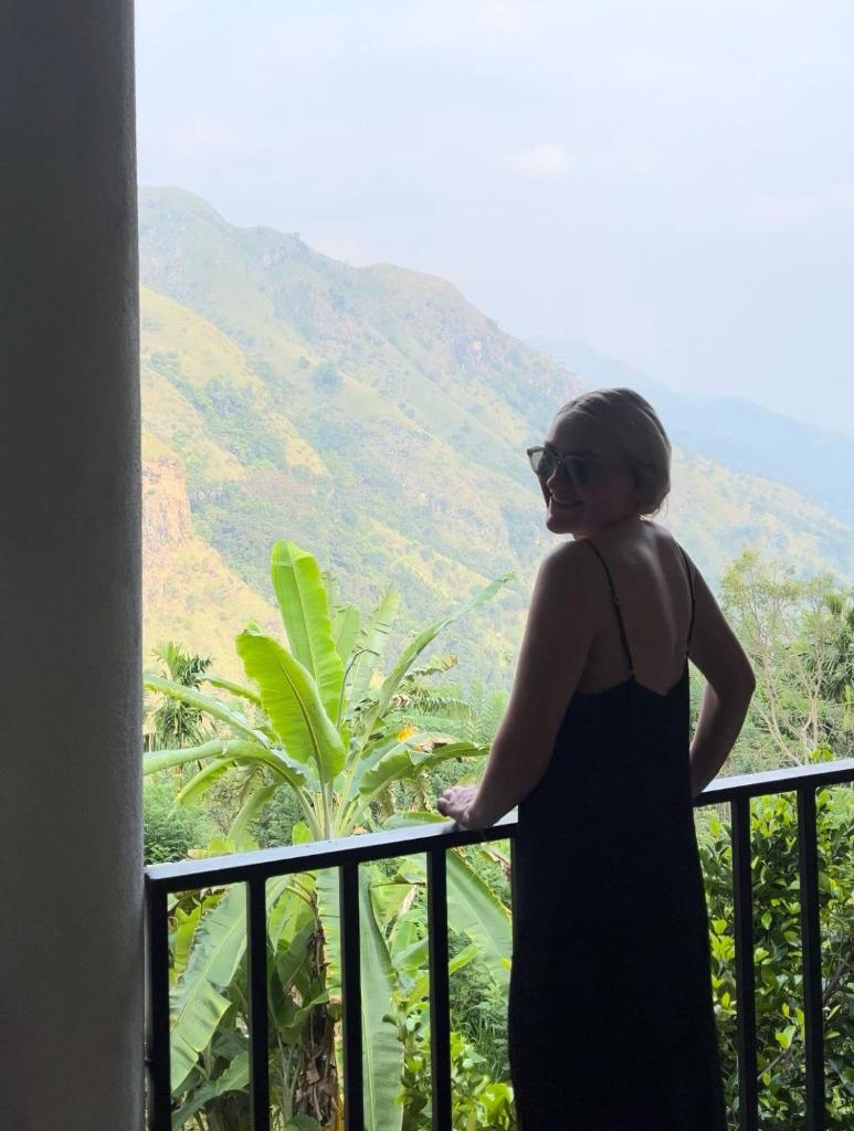 Nature Green Hotels On Rock Home Ella photo 1