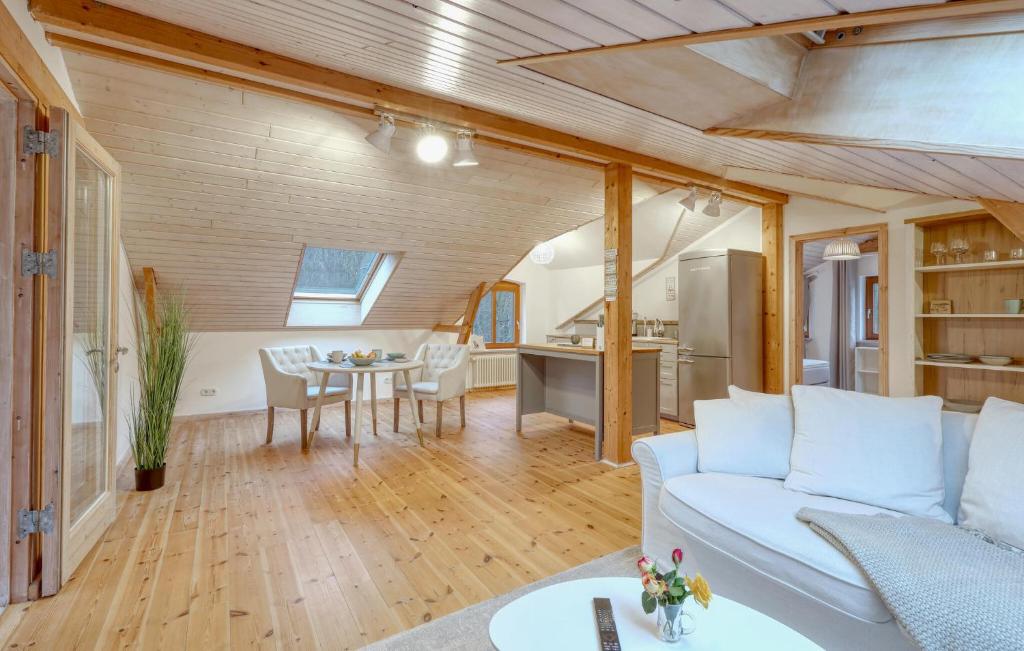 Amazing Apartment In Glcksburg ostsee With Wi-fi photo 2