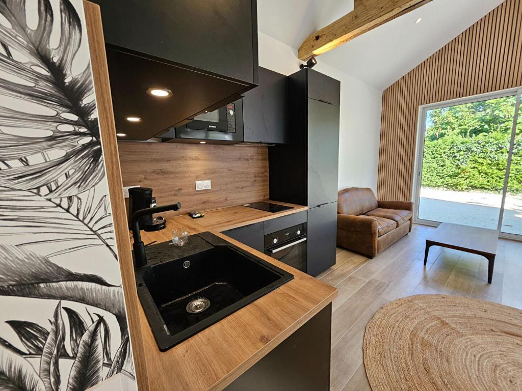 Jolie maison entierement renovee proche centre vil photo 1
