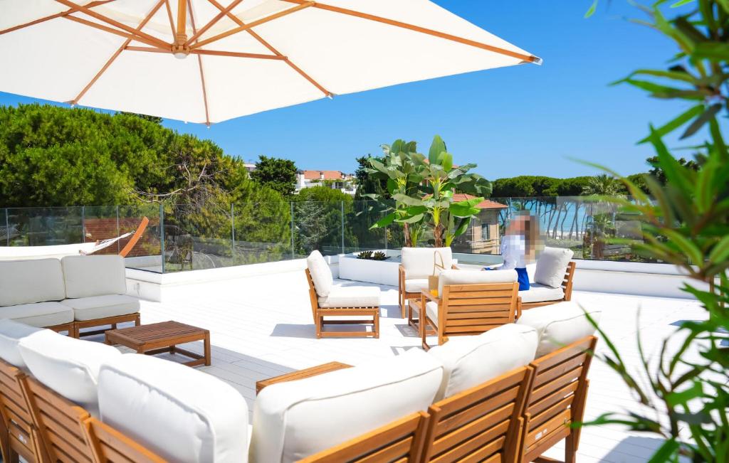 Nice Home In Scerne Di Pineto With Outdoor Swimming Pool, Wifi And 2 Bedrooms photo 3