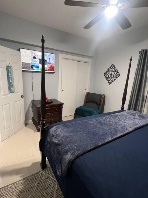 Sunrise Manor 2-Bedroom APT#2 photo 3