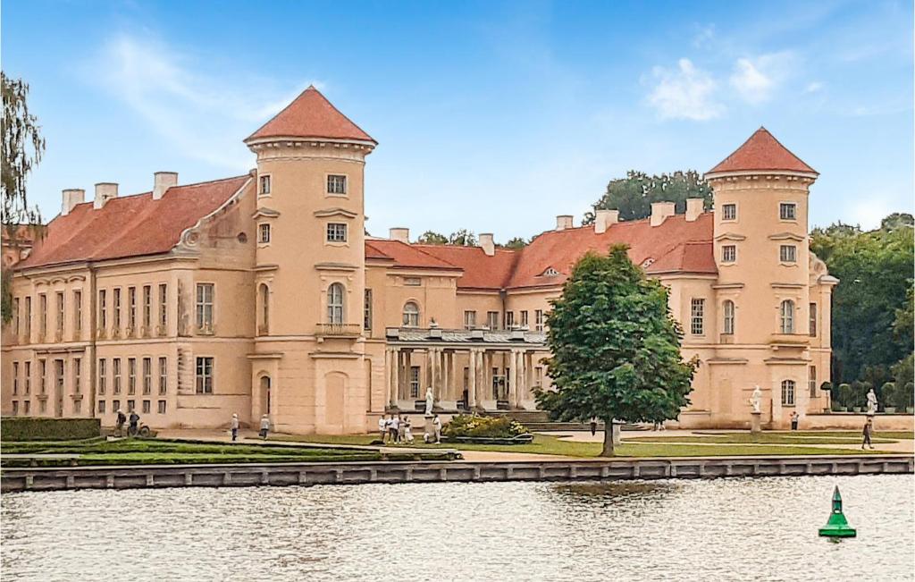 Awesome Ship-boat In Rheinsberg Hafendorf With 1 Bedrooms photo 3
