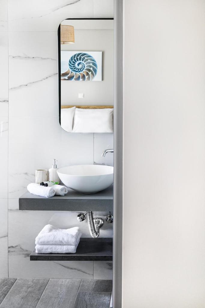 Petradi Luxury Apartments photo 2