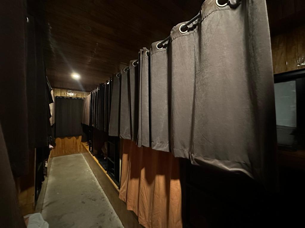 Honey moon hostel photo 2