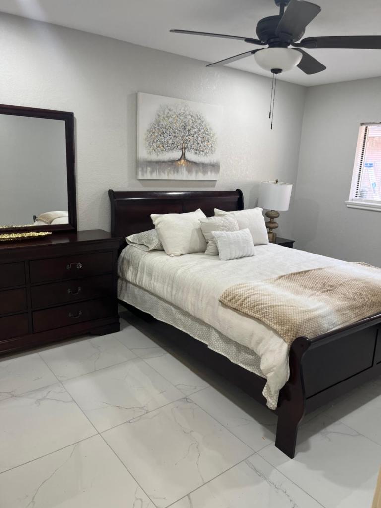 Beutyful cozy home photo 4