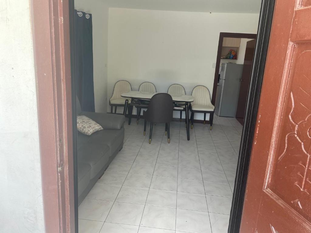 Sunny apartment 2 photo 4