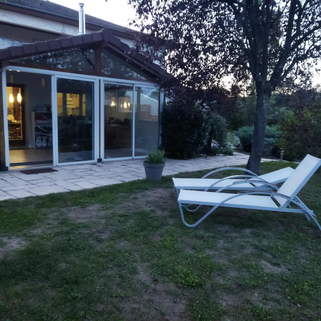 Chambre dans un écrin de verdure photo 2