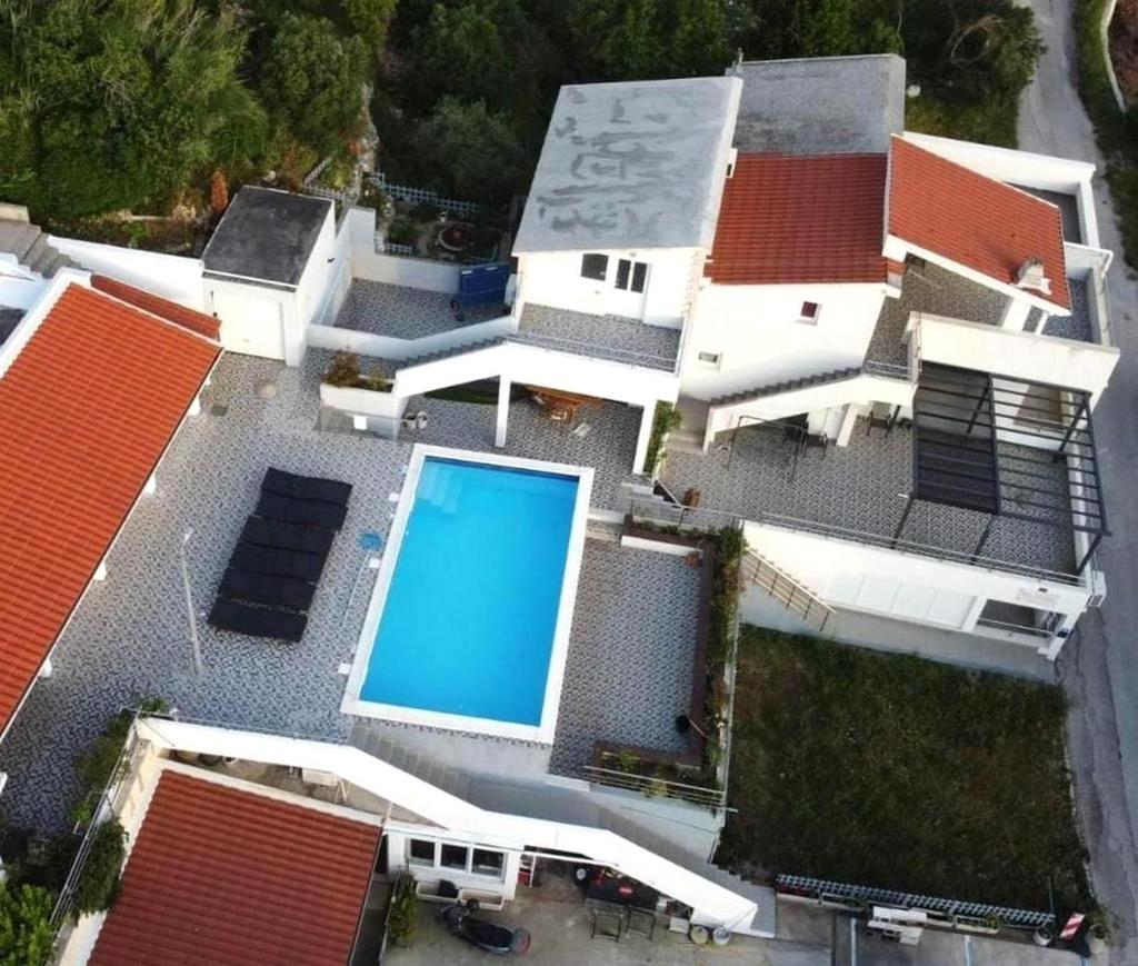 Luxury villa with a swimming pool Gornja Podgora, Makarska - 22284 photo 1
