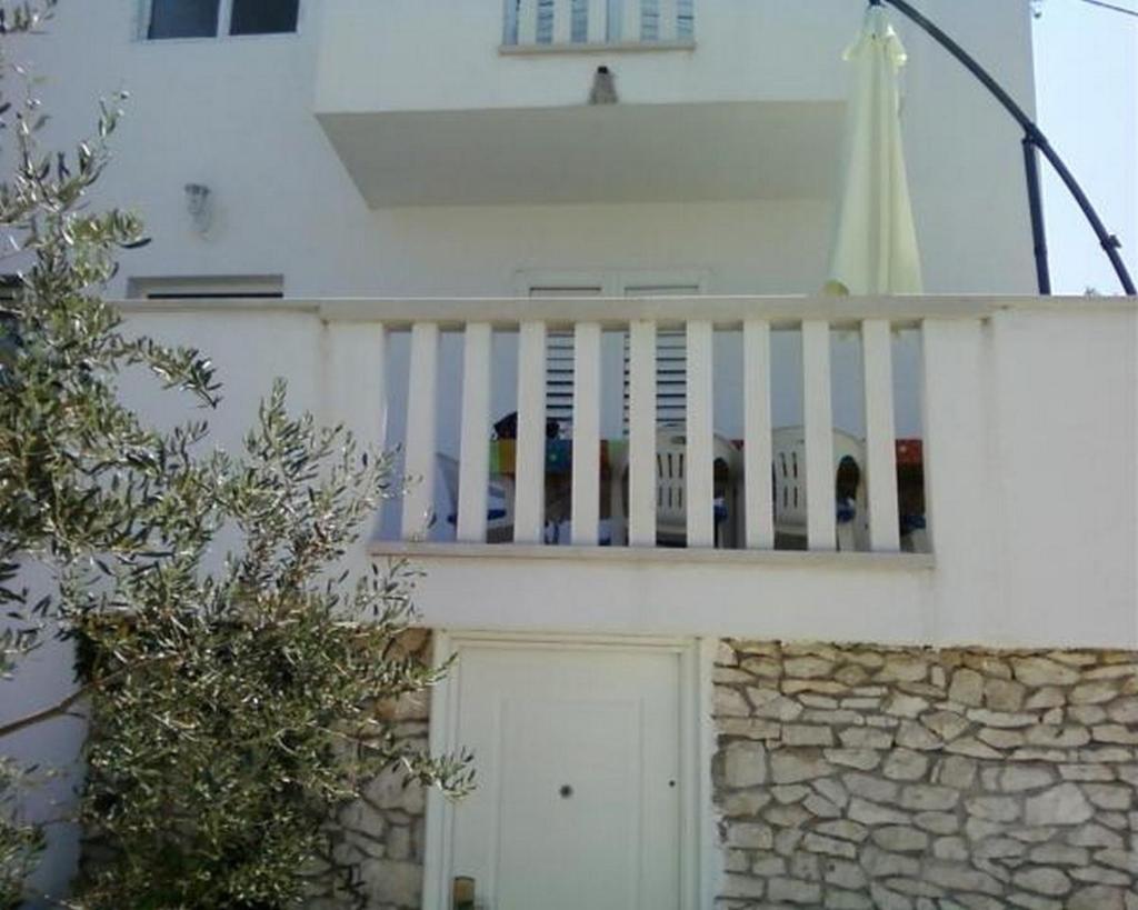 Apartments with a parking space Supetar, Brac - 22504 photo 4