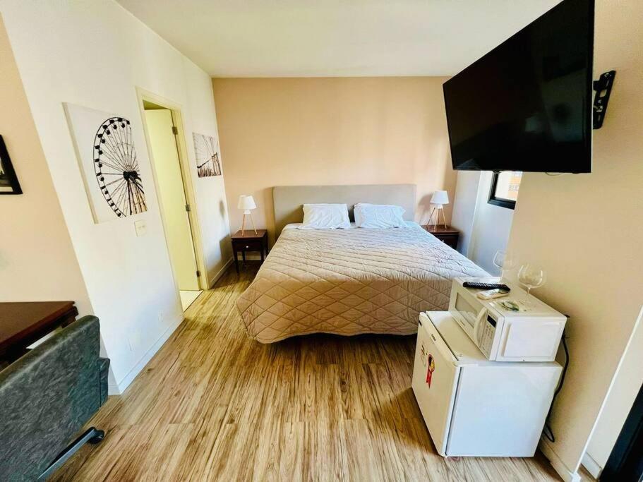 LA CONCORDE INTERNACIONAL SUÍTES ALTO PADRÃO JARDIM EUROPA ITAIM -BIBI COM VARANDA ,cama super king size