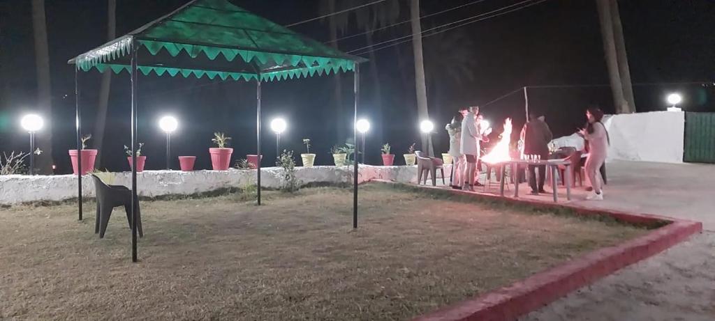 Mount bungalow mount abu photo 1