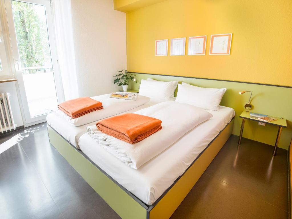 viavelo hotel photo 2