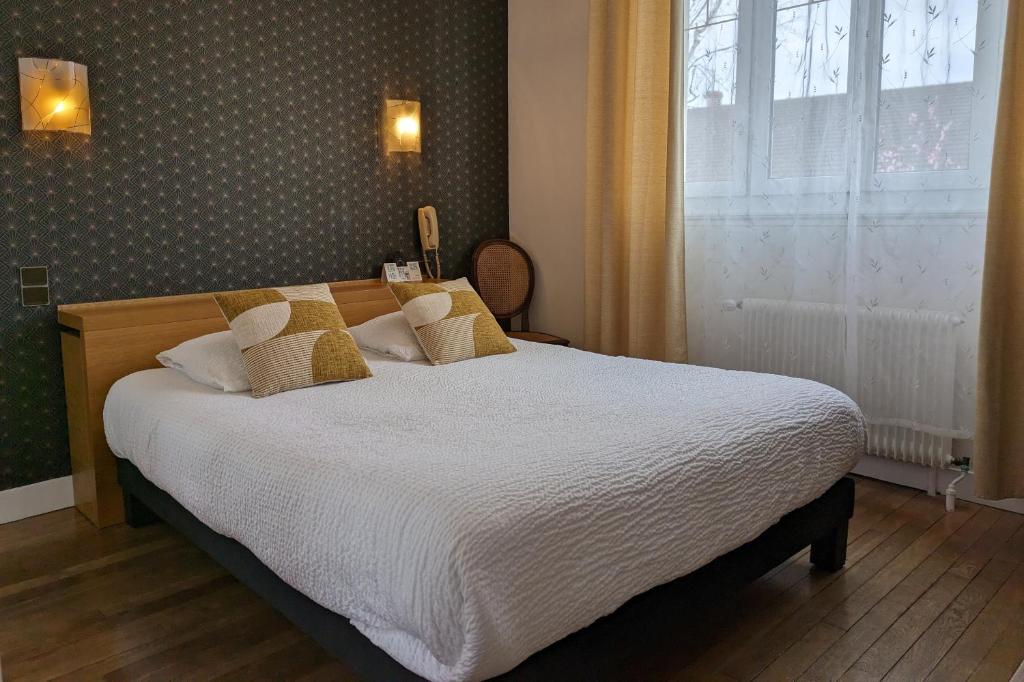 Logis Hôtel Le Saint Florent photo 2