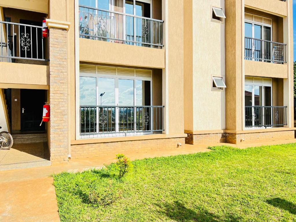 3 bedroom apartment in Mirembe Villas Kigo, Kampala, Entebbe Uganda photo 3