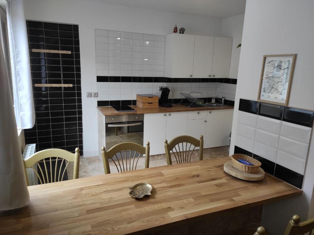 maison luxe césar cléo aeroport tillé 4 a 5 personnes