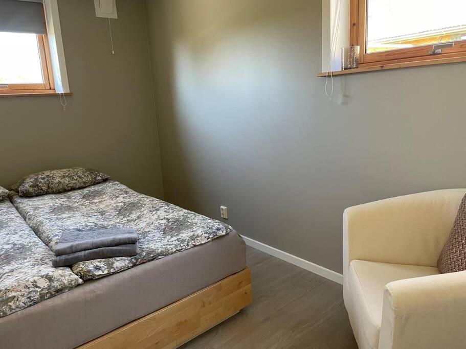 Cozy ground floor apartment in nature, by driving 300 metres of gravel road on top of the hill photo 2