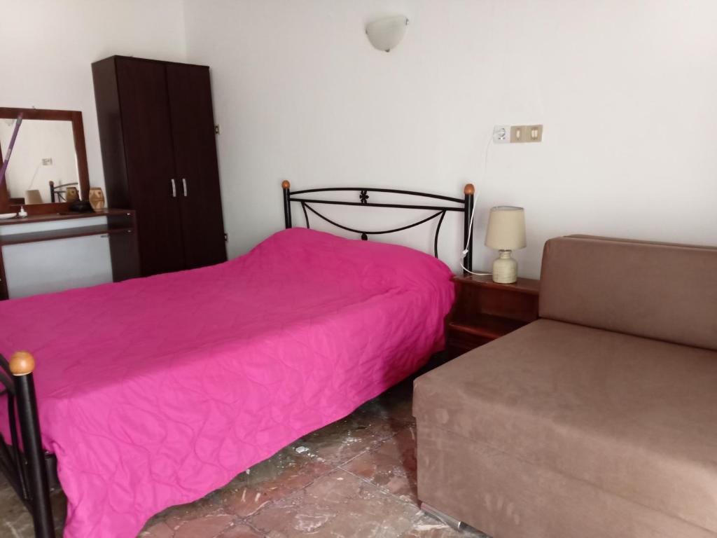 Nikos Rooms photo 2