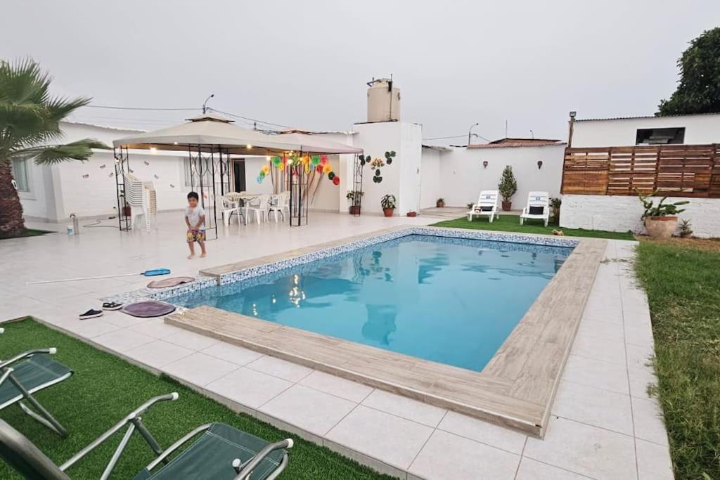 Casa Las Lomas Huanchaco-Trujillo Piscina