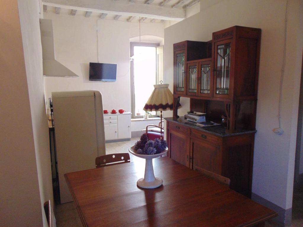 SE050 - Palazzo d'Arcevia, accogliente bilocale ristrutturato photo 1