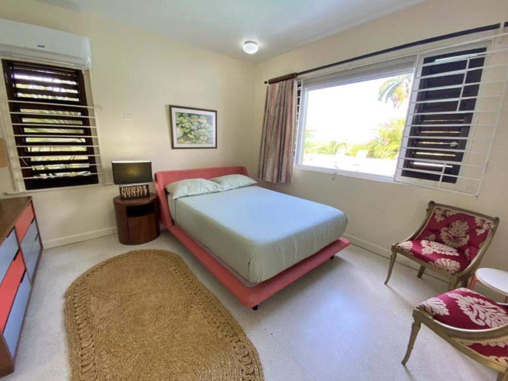 Refreshing Pool Side Room photo 3