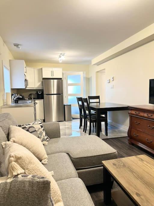 modern rustic apartment photo 3